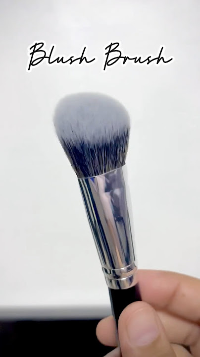 Must have MAKEUP BRUSHES - Blush Brush #makeup #makeupbrushes #shorts