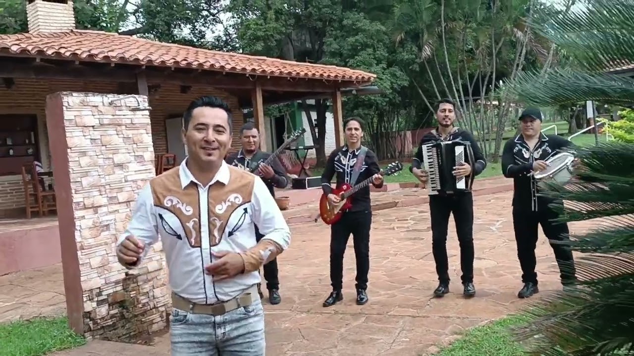 AMOR QUÉDATE - LOS HERMANOS AVALOS