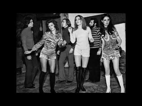 Lloyd & Glen – Mini Skirt And Go Go Boots