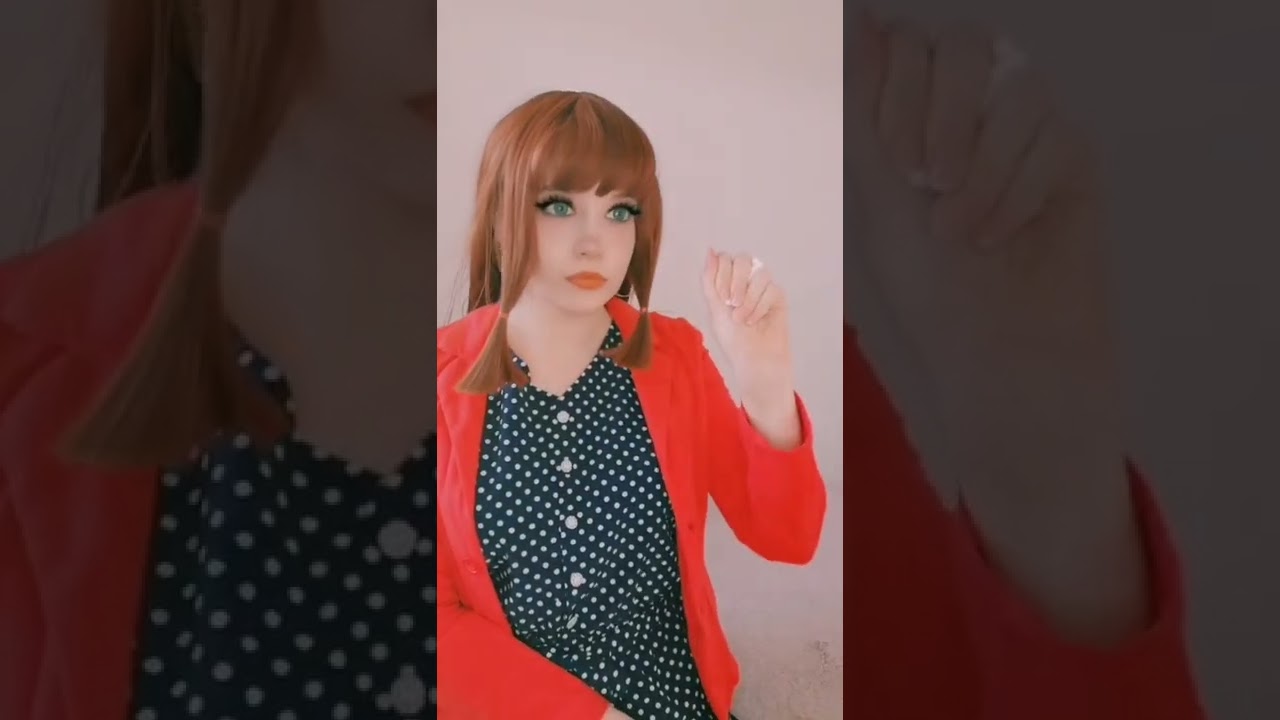 I forgot my napkin? | Marinette Dupain-Cheng and Lila Rossi #cosplay | Miraculous Ladybug