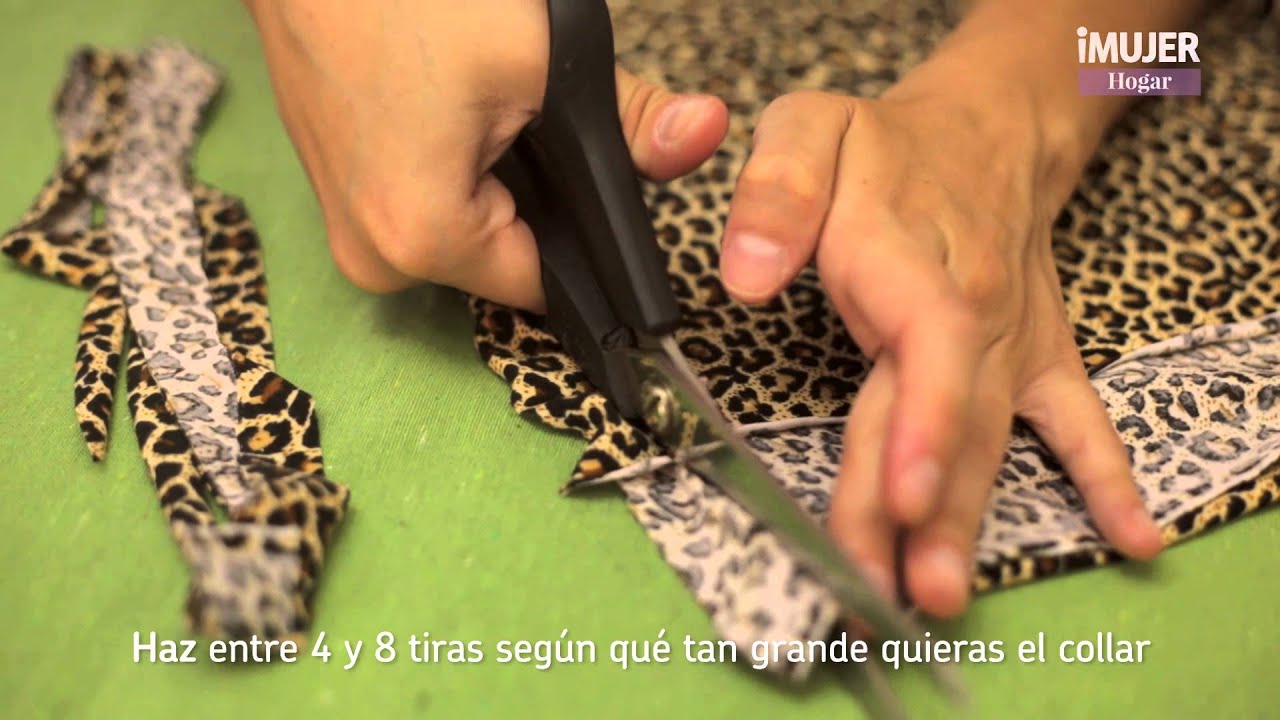 Hermoso collar de cadena y telas