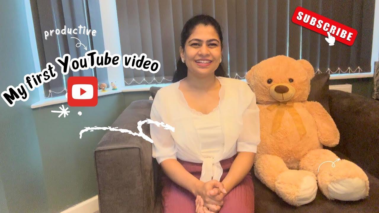 Hello World! My First YouTube Video | Get to know me👩🏻👋 - YouTube