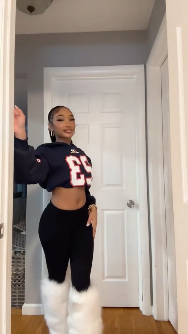 Outfit of the day with my crush ?