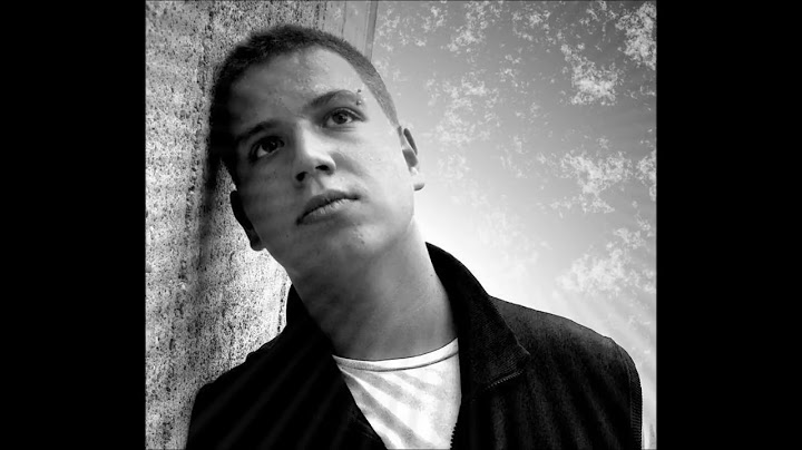 Sam - Živiš u nama [Ćale počivaj u miru]