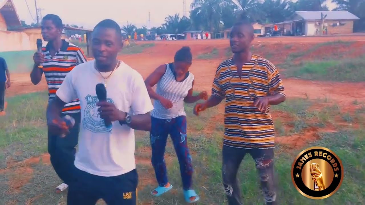 Moses  Dolo,featuring,ma J, and others artists. Nimba County traditional music 🎶 🎵 👌.