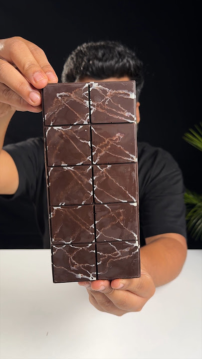 Dubai's Viral Chocolate Bar 🍫 #shorts