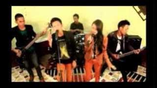 Alarm - Terpisah (Cinta Jarak Jauh) Versi Full Model