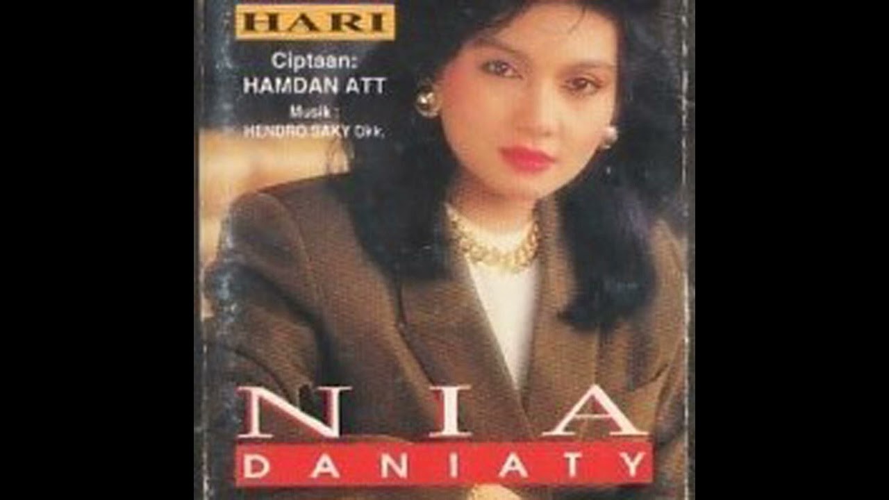 Nia Daniaty 365 Hari