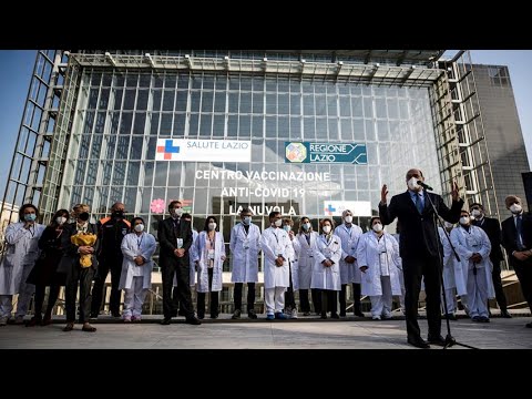 El palacio de congresos de Roma acoge el mayor punto de vacunación de Italia
