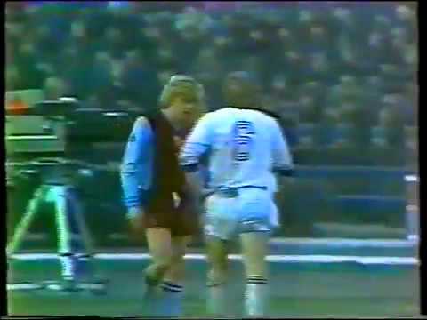Астон вилла динамо киев 1982 видео смотреть Астон вилла динамо киев 1982 видео смотреть