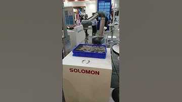 Smart Bin Picking Using #AI + UR Cobot | AccuPick + NVIDIA Isaac