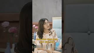 Suka Main Didapur Terus Dipegangin Dadanya Dari Belakang