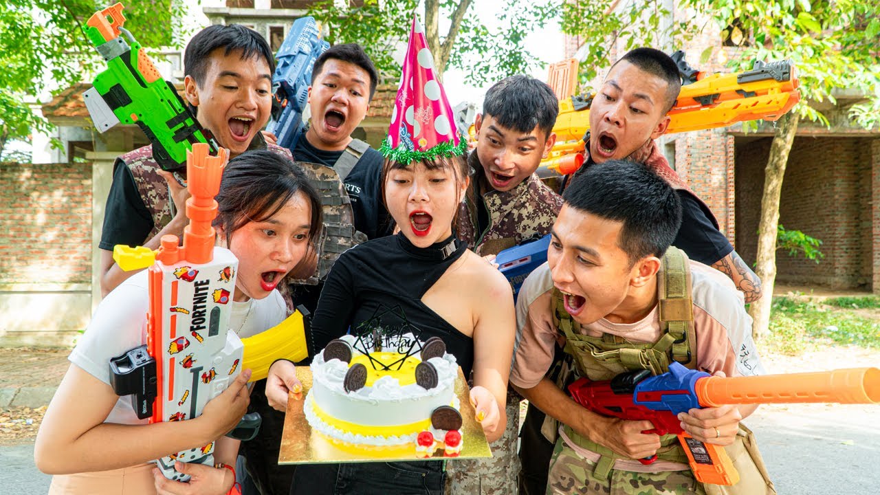 Pretty Girl Nerf War: Beautiful Girl Nerf Guns Fight Criminal Dispute Birthday Cake Battle