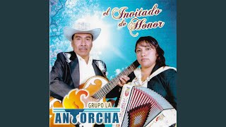 Video thumbnail of "La Antorcha - Ahí viene la paloma"