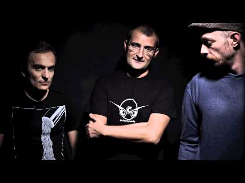 Watch Suie Paparude - Ia-te de mana [official][E suflet in aparat 2010] on YouTube