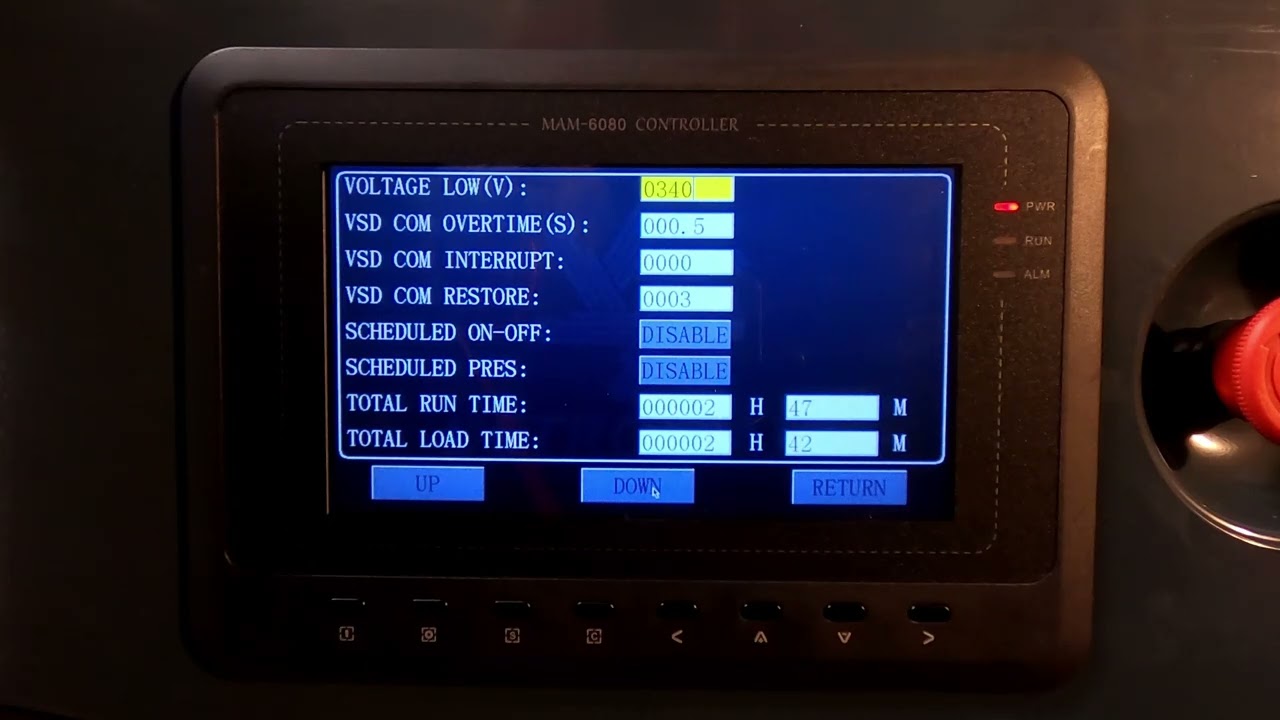 Detroit Screw Compressor Voltage Setting - YouTube