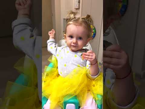 Video: VIDEO! Reacții drăguțe ale bebelușilor către tati