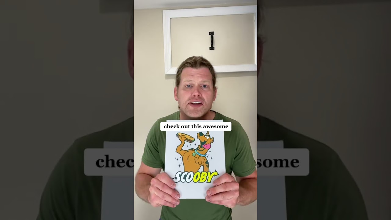 Looking for a standout piece of art? Look no further! This canvas featuring Scooby-Doo enjoying a de