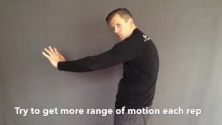 2-Minute Drill: Standing Cat/Cow