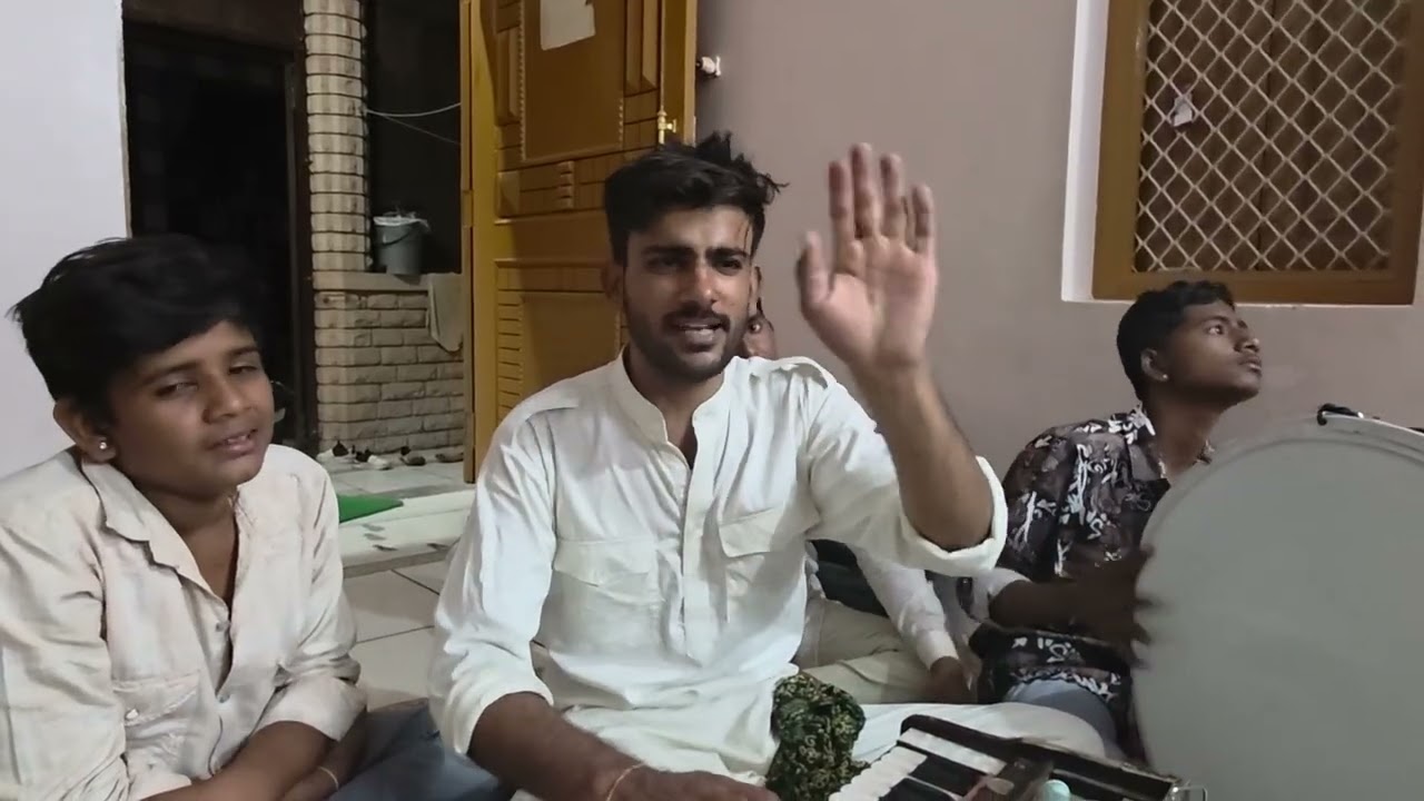 Jahaj bai song dedicated to Raksha and Ravina 