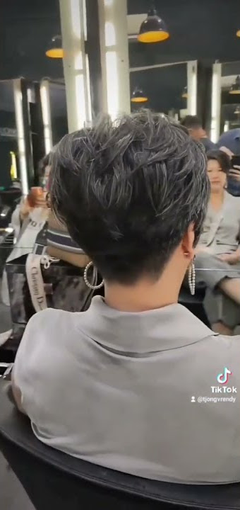 Potong Rambut Pendek Terbaik