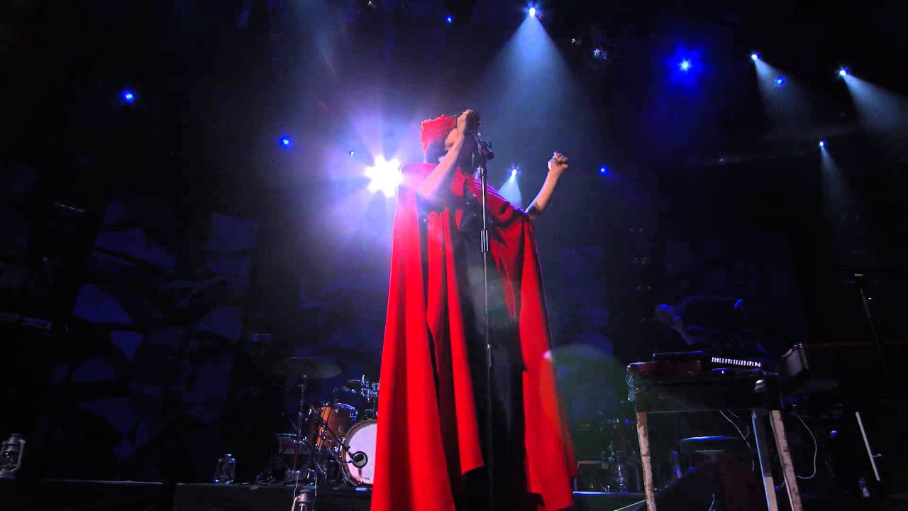 [HD] Bat For Lashes What's a Girl to Do? (Live at iTunes Festival