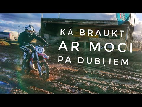 Video: Sekas, braucot ar motociklu bez ķiveres