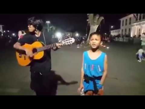 Suara Indah PENGAMEN CILIK , Sandy Sandoro - Tak Pernah Padam (COVER)