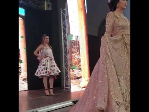 من مهرجان الدولي للباس التقليدي الجزائري في طبعتيه الأولى 2019