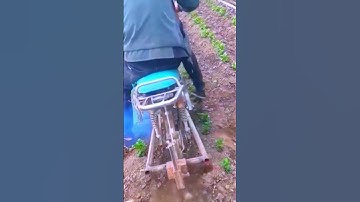 Smart Farmer Utilises Used Motorbike to Hoe Rice Fields #satisfying #shorts