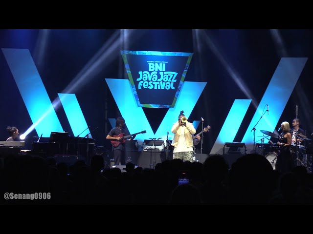 Keyon Harrold with Elfa Zulham Group - Foreverland ft Dira Sugandi @ JJF 2024 class=