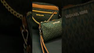 MK jet set chain pouchette 2-in-1 Set in the Classic MK Signature print #michaelkorshandbags