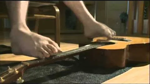 Man Born Without Arms Plays Guitar - Lori Wallace