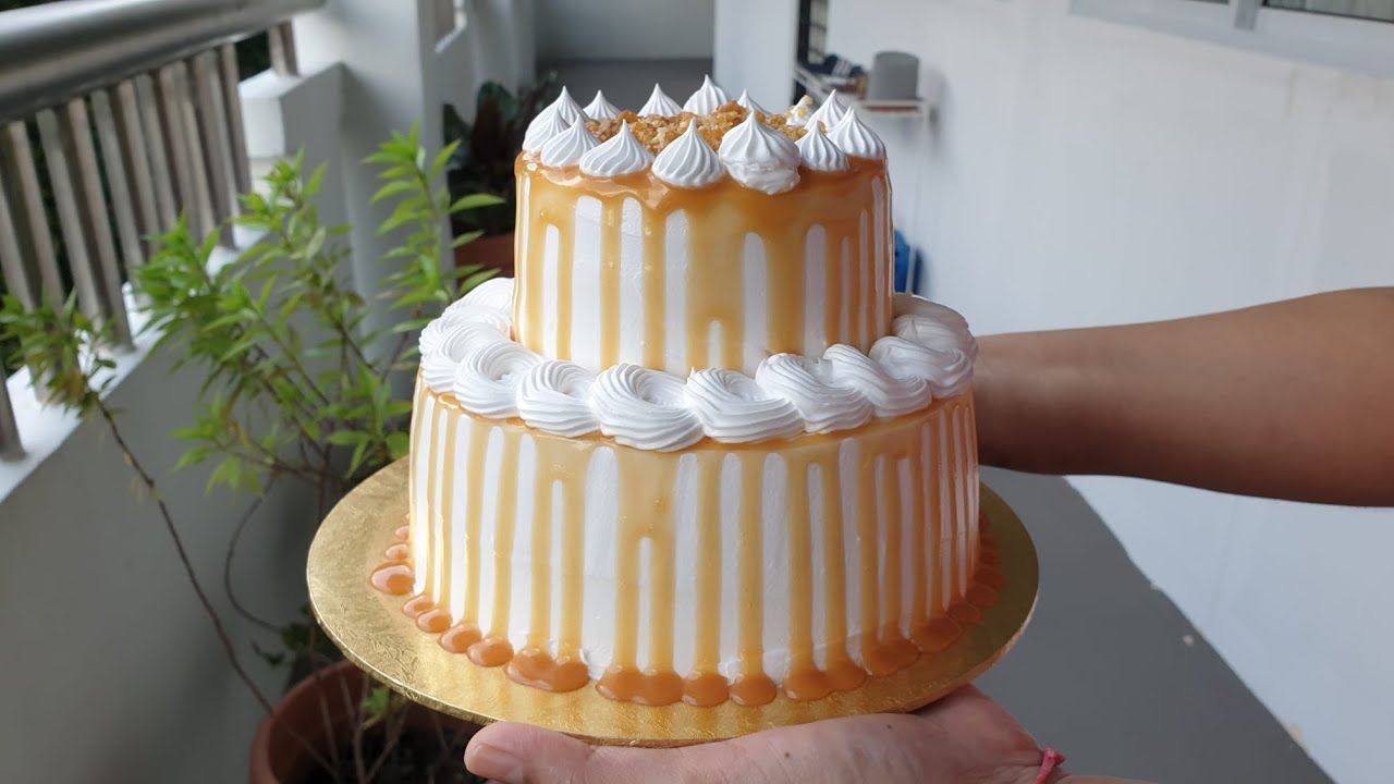 Two Tier cake decorating tutorial /How to stack two tier Cakes
