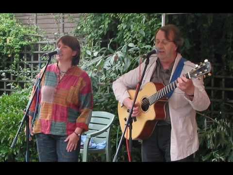 Pentangle's LIGHT FLIGHT performed by Steve Hicks and Lynn Goulbourn