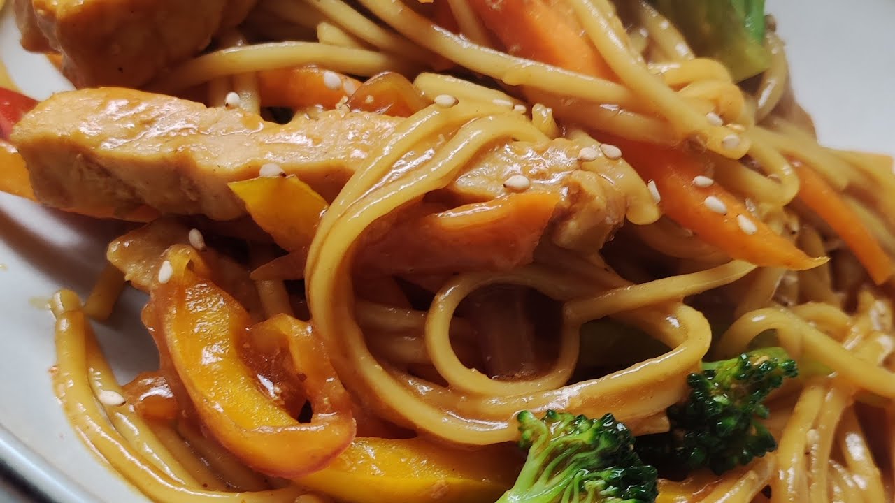 Spaghetti con carne de cerdo #recetasfaciles - YouTube