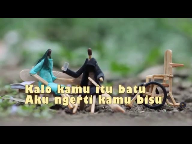 Kalau kamu itu batu, aku ngerti kamu bisu class=