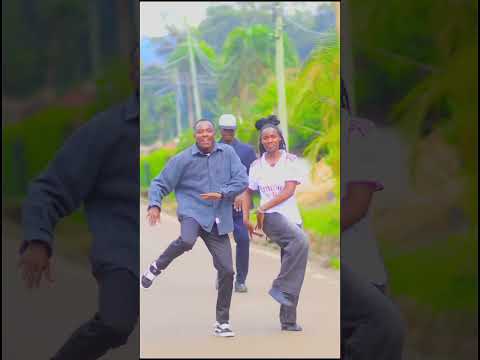 @exraytaniua  @NdovuKuu  & Lil Maina - Kreki