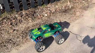 Tmaxx 3.3 Rip Through A Tank Of Fuel Body Work Needed