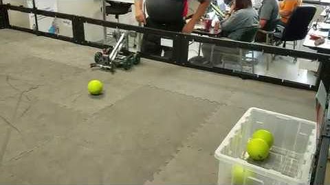 VEX V5 Clawbot programmed with Robot Mesh Studio