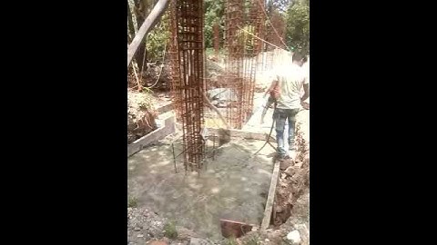 Proper Concrete vibration for preventing honeycomb