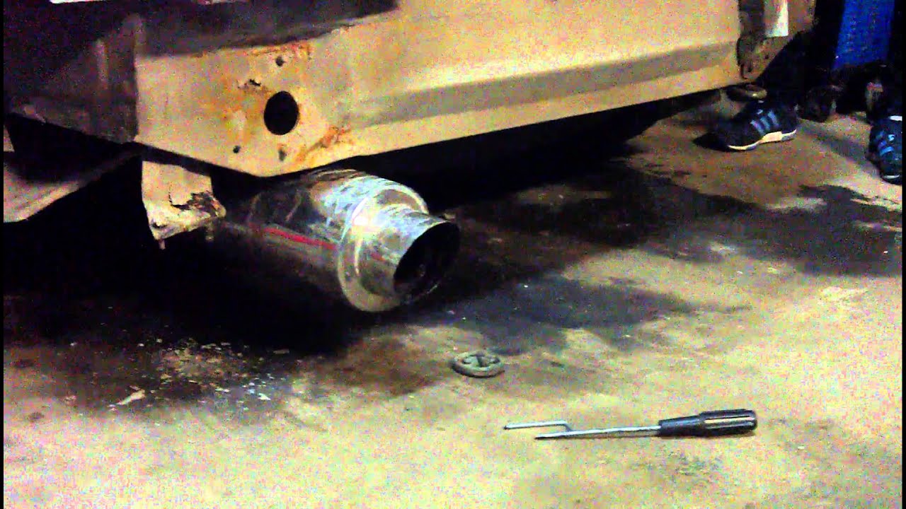 Банка на ВАЗ 2109 шестнадчик под капотом - YouTube