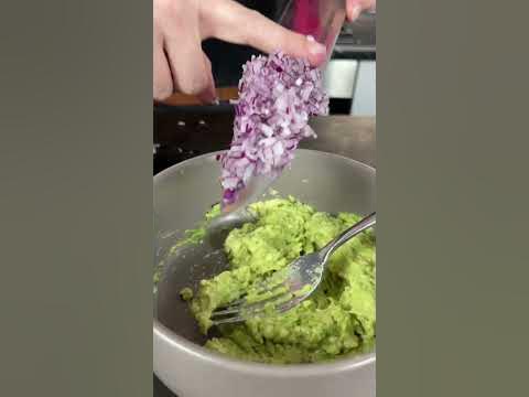 Гуакамоле 🥑 - YouTube