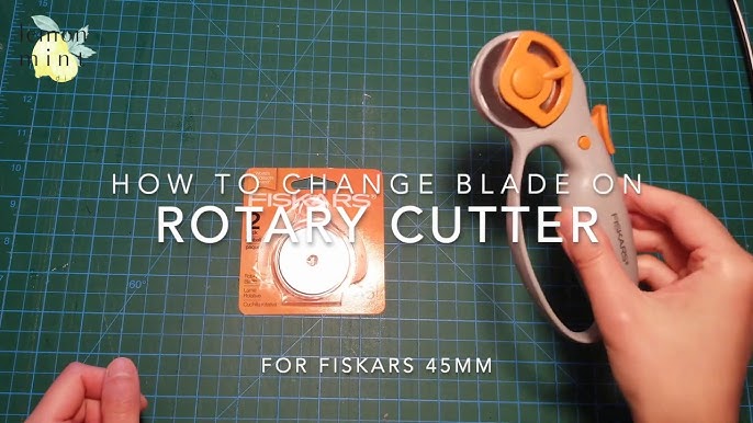 How to Use, Clean, and Change Blades for the Martelli Ergonomic Rotary  Cutter 