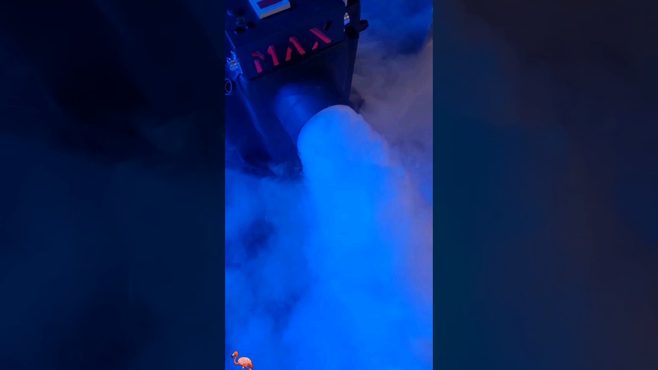 Fum greu la primul dans - unicul in Md , тяжёлый дым- проф.машина, свет, звук.Flamingo. 060034049