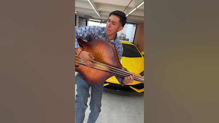 Así se toca la guitarra 😎🔥🎸