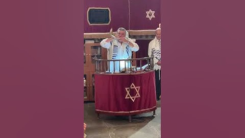Thumbnail of Cantor Haim Ischakis blows the Shofar in Ioannina on Yom Kippur 2024