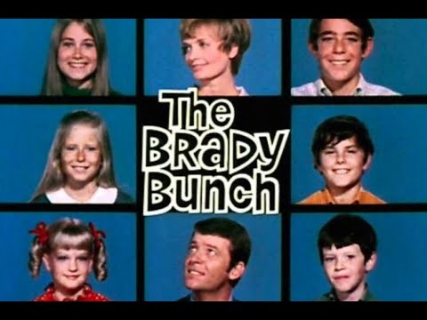 Brady Bunch's House/Location Studio City CA - YouTube