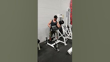 One arm dumbell scott curl