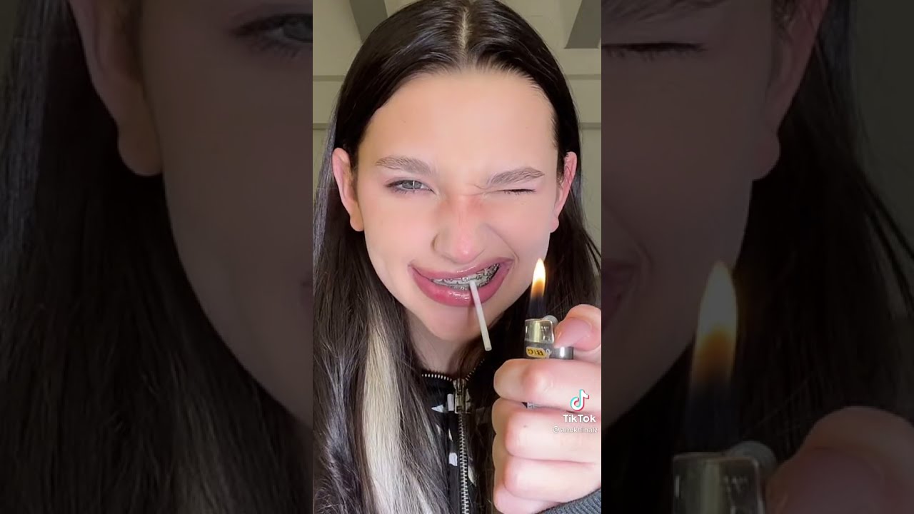 Лиза Анохина Фото В Купальнике
